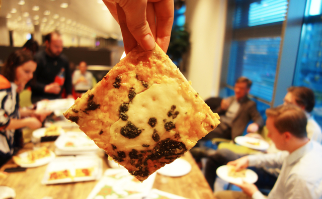 Pizza eten met de baas van de HvA – en een beetje kritiek geven