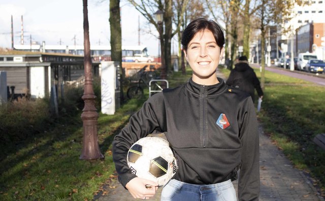 Droombaan: Kiki wil contentmanager zijn in de voetbalwereld